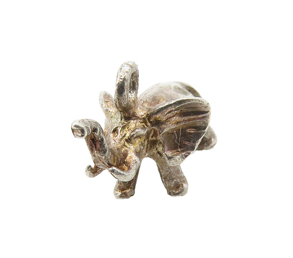 925 Sterling Silver  Vintage Petite Elephant Motif Animal Pendant  PT13058