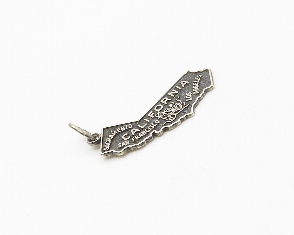 BEAU 925 Sterling Silver  Vintage California State Map Petite Pendant  PT13689