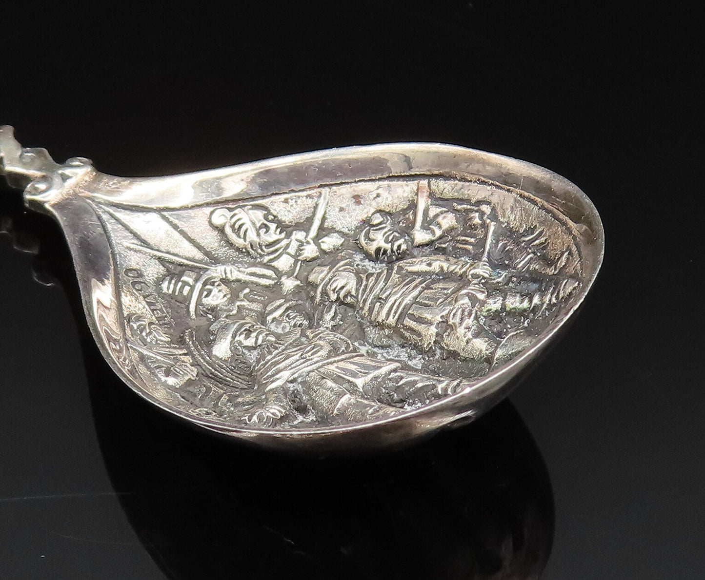 925 Sterling Silver  Vintage Men With Swords Under Windmill House Spoon TR3390