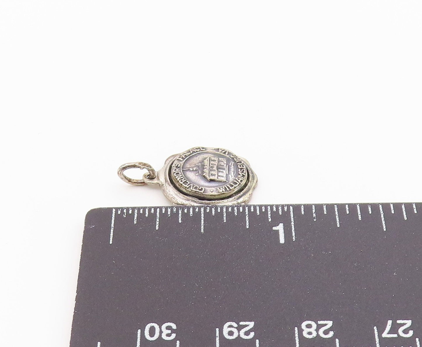 925 Sterling Silver  Vintage Governor's Palace Charm Pendant  PT20447