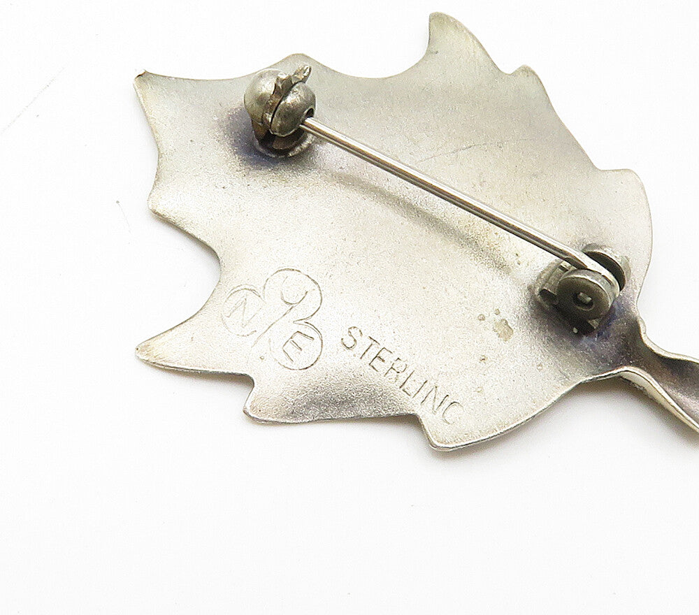 STUART NYE 925 Sterling Silver   Vintage Etched Autumn Leaf Brooch Pin  BP6623