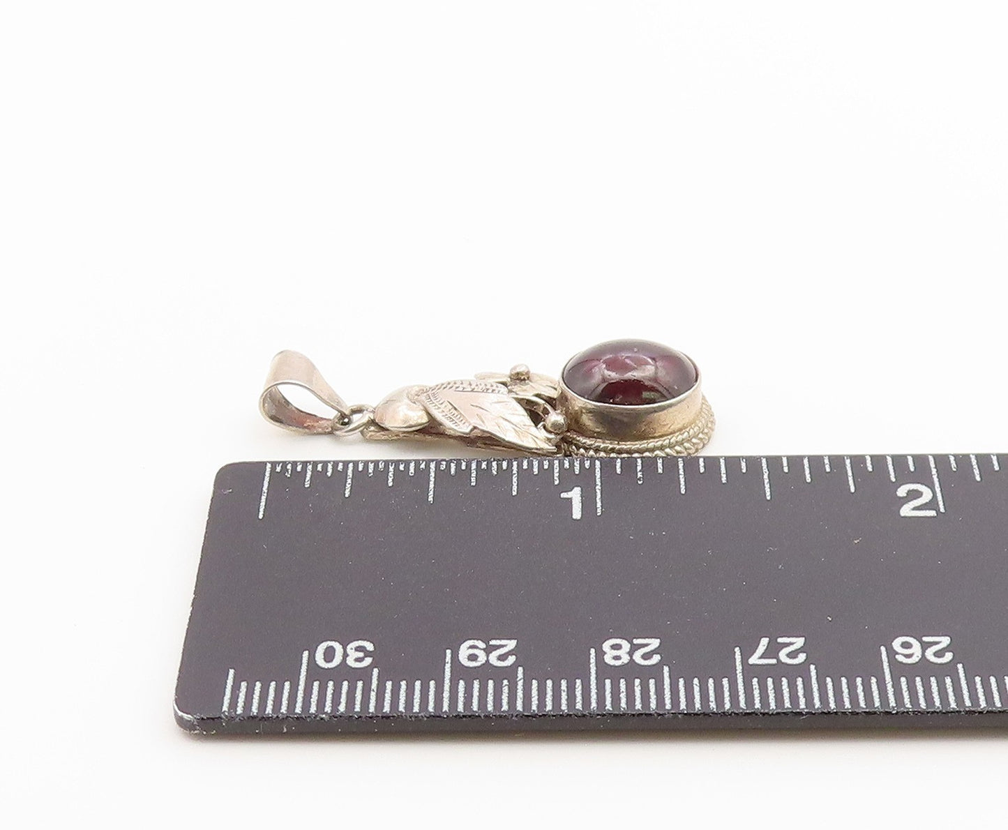 925 Sterling Silver Vintage Pendant Cabochon Garnet Floral Leaf Charm  PT26559