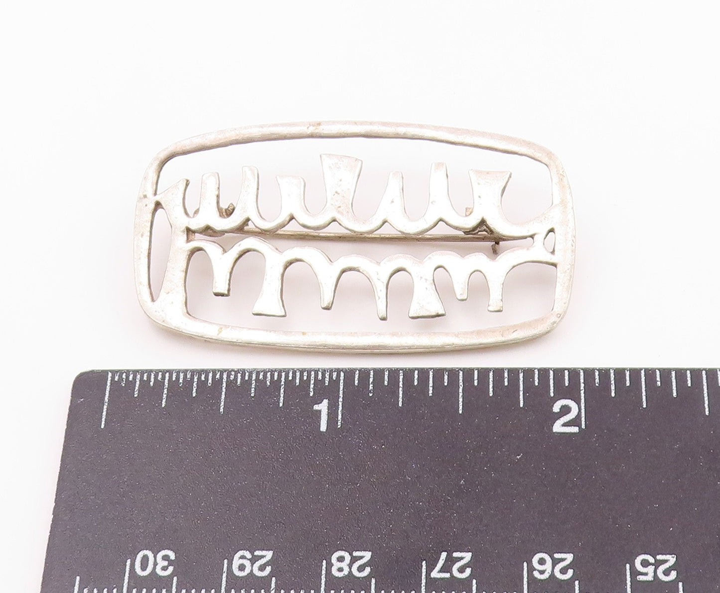 925 Sterling Silver  Vintage Shiny Open Design Smooth Brooch Pin  BP8852