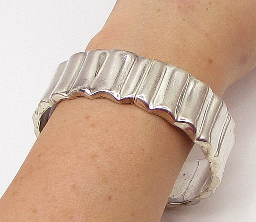 MEXICO 925 Sterling Silver  Vintage Shiny Fluted Round Bangle Bracelet  BT1190