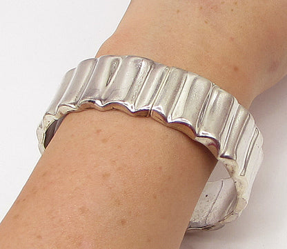 MEXICO 925 Sterling Silver  Vintage Shiny Fluted Round Bangle Bracelet  BT1190