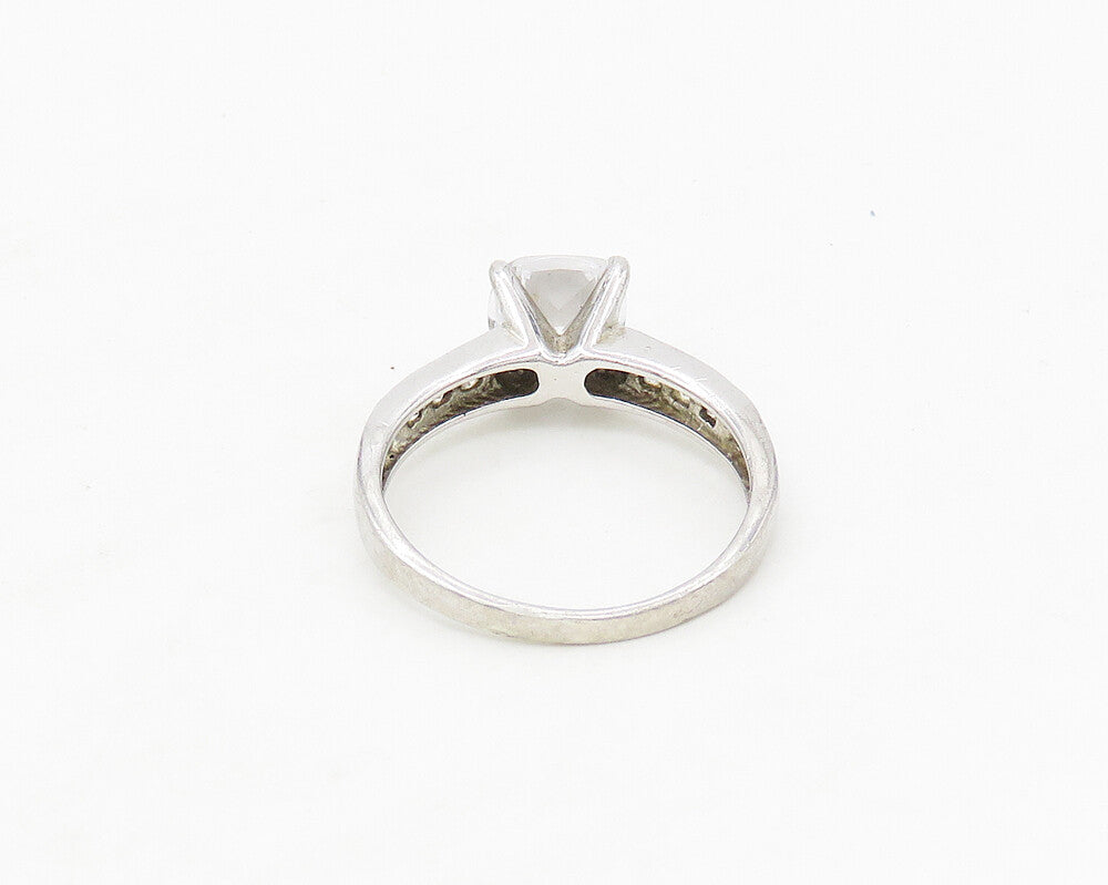 925 Sterling Silver  Cubic Zirconia Solitaire With Accents Ring Sz 7  RG17348