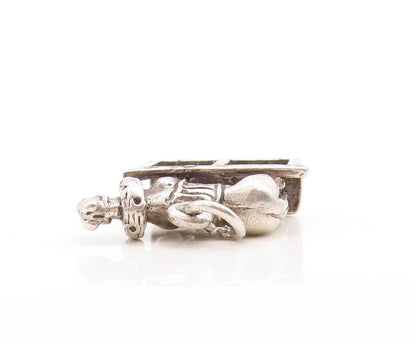 925 Sterling Silver Vintage Pendant Dark Tone Horse In Stable  PT23718