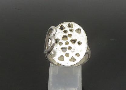 925 Sterling Silver  Vintage Shiny Cutout Detail Heart Band Ring Sz 7  RG23550