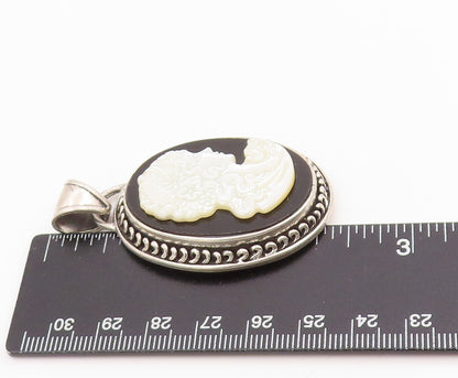 925 Sterling Silver Vintage Pendant Mother of Pearl & Onyx Lady Cameo  PT25329