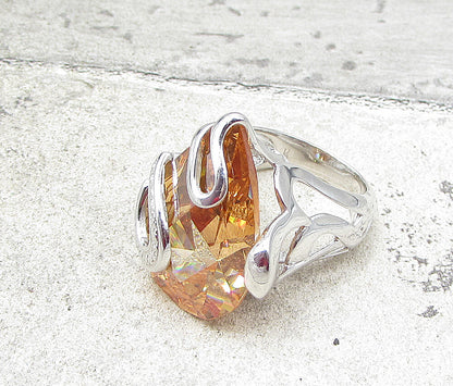925 Sterling Silver  Faceted Citrine Tear Drop Solitaire Ring Sz 7  RG1654