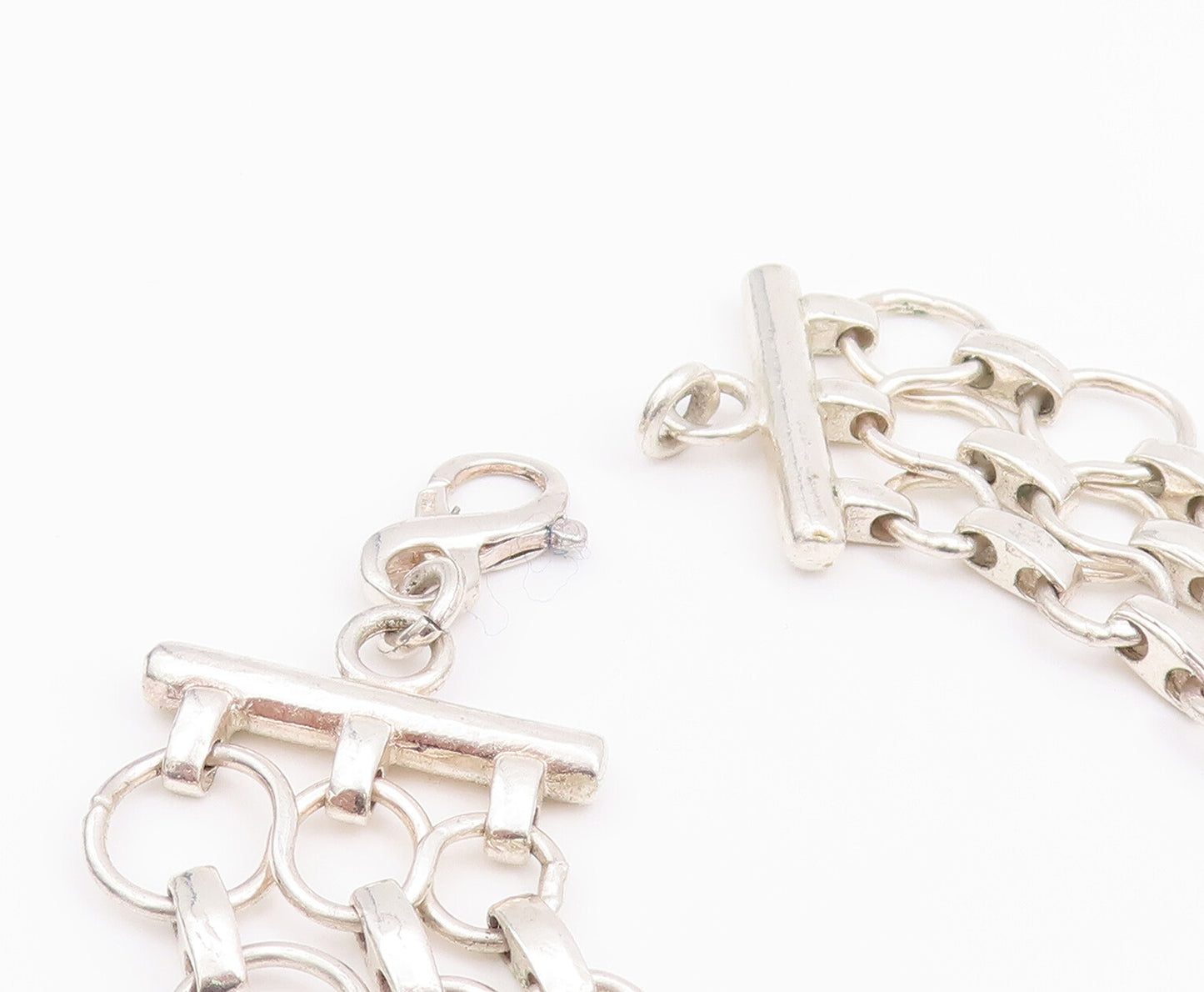 925 Sterling Silver Vintage Necklace Cutout Triple Ring Linked Chains  NE4290