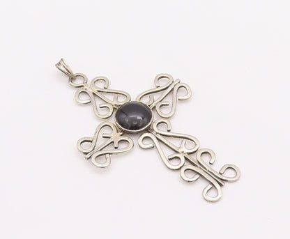 925 Sterling Silver Vintage Pendant Religious Swirly Carved Onyx Cross  PT22945