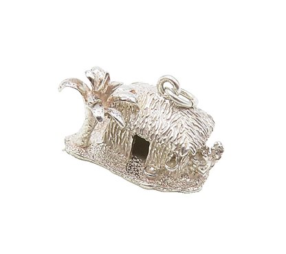 925 Sterling Silver  Vintage Shiny Petite Island Hut Home Pendant  PT6560
