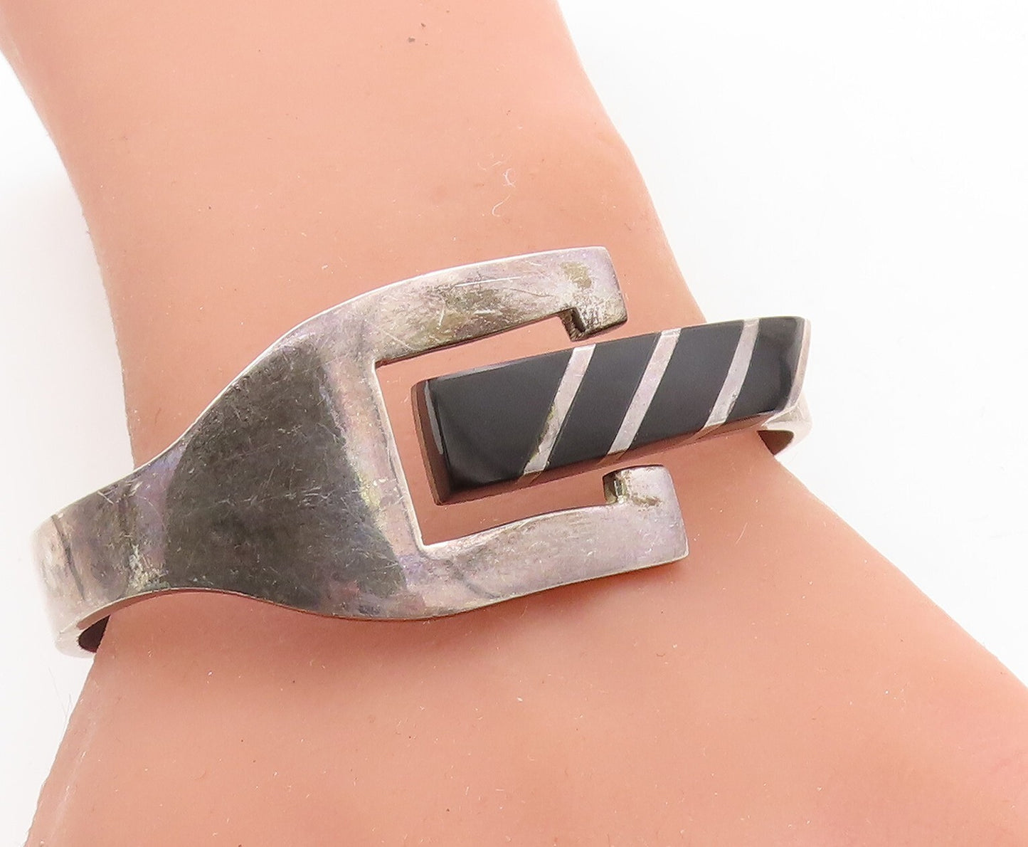MEXICO 925 Silver  Vintage Inlaid Black Onyx Buckle Bangle Bracelet  BT2022