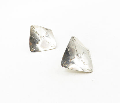 MEXICO 925 Sterling Silver  Vintage Shiny Etched Arrows Drop Earrings  EG4858