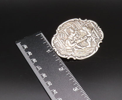 925 Sterling Silver  Vintage Dutch Men At Bar Scenery Brooch Pin  BP10057