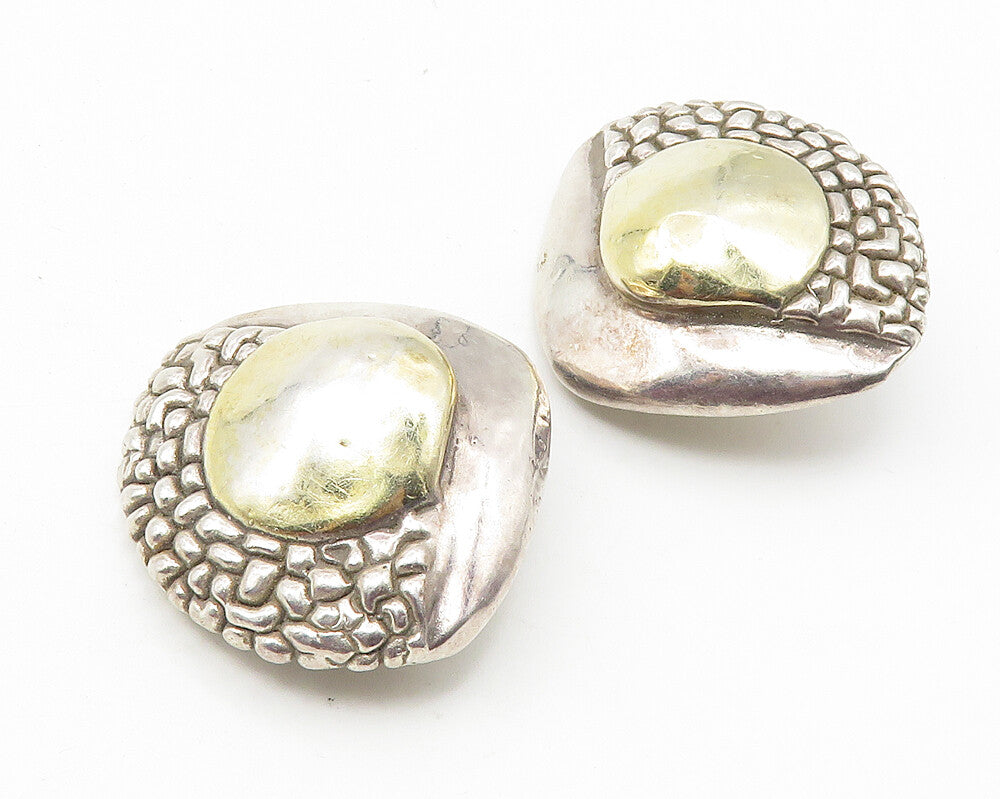 SANDRA LEVITSKI 925 Silver   Vintage 2 Tone Cobble Non Pierce Earrings  EG5761