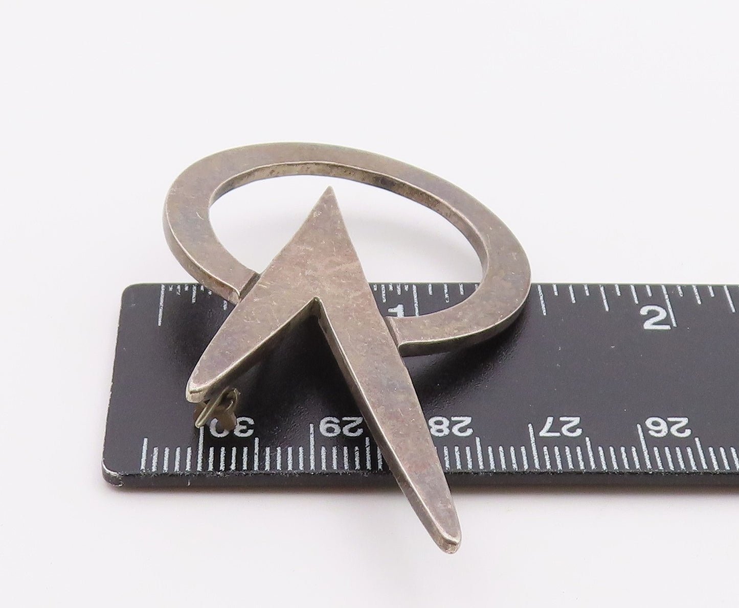 MEXICO 925 Silver  Vintage Open Circle & Pointed Ends Brooch Pin  BP9680