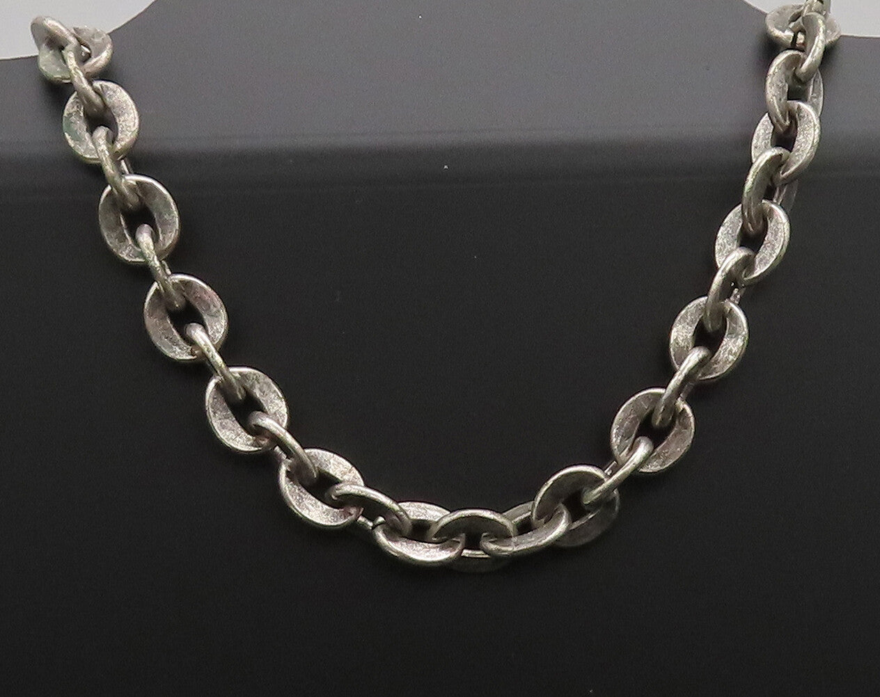 925 Sterling Silver  Vintage Horse Shoe Link Chain Toggle Lock Necklace NE4060