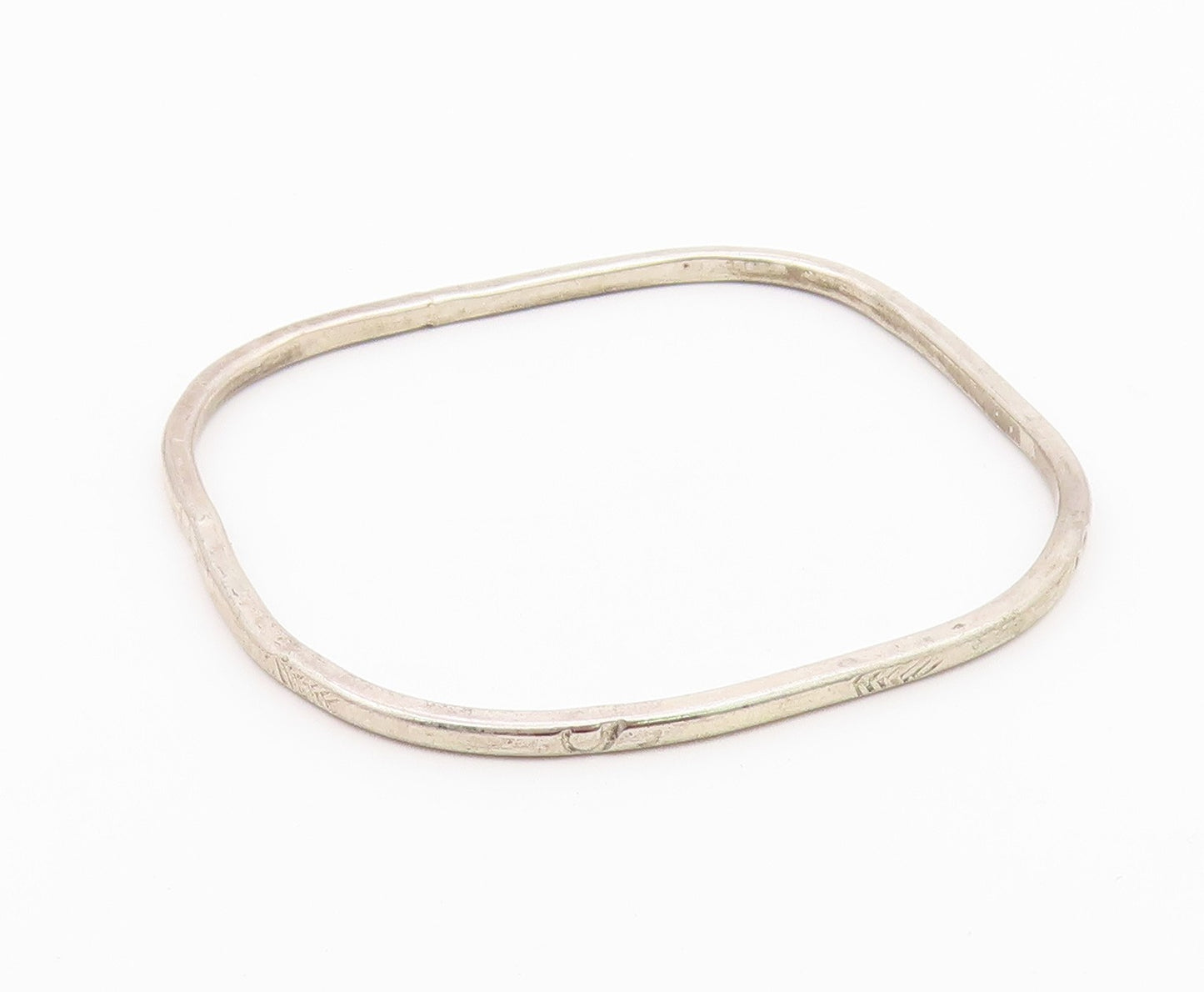 SOUTHWESTERN 925 Silver Vintage Rounded Square Etched Bangle Bracelet BT8625