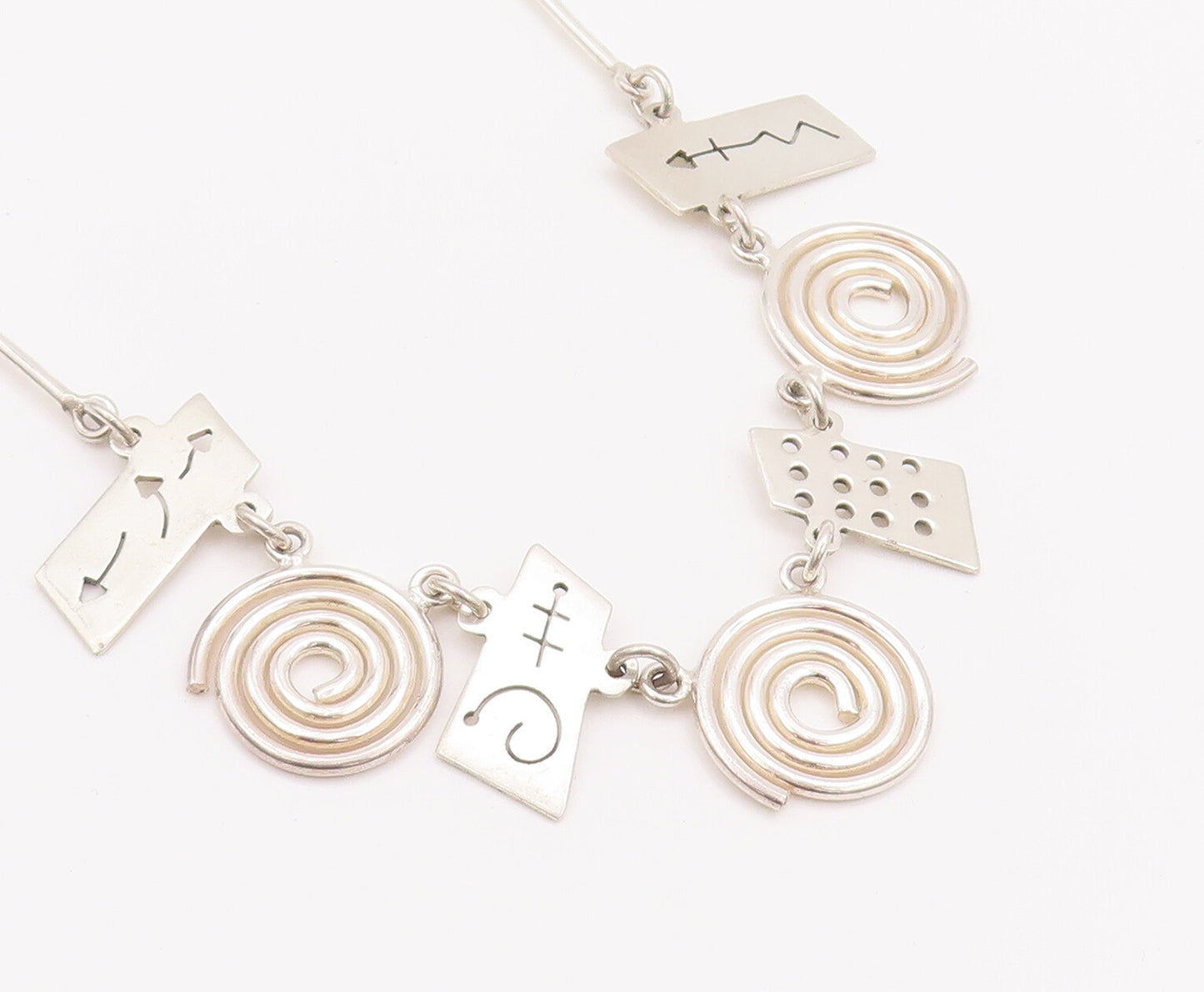 MEXICO 925 Sterling Silver  Vintage Spiral Coil Cutout Plates Necklace  NE4187