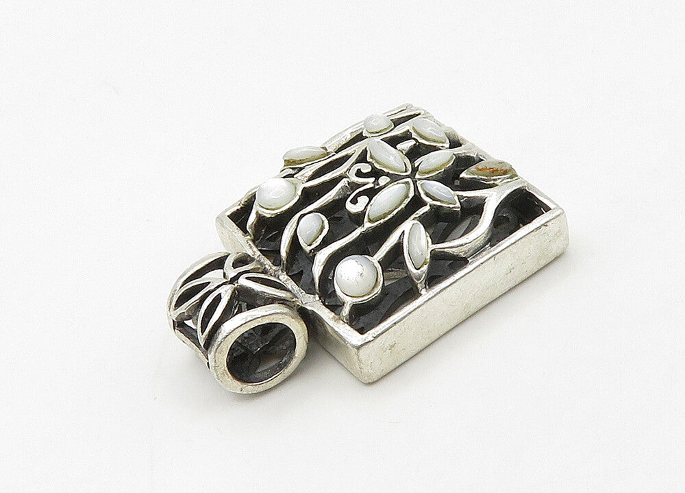 925 Sterling Silver  Vintage Mother Of Pearl Floral Square Pendant  PT17254