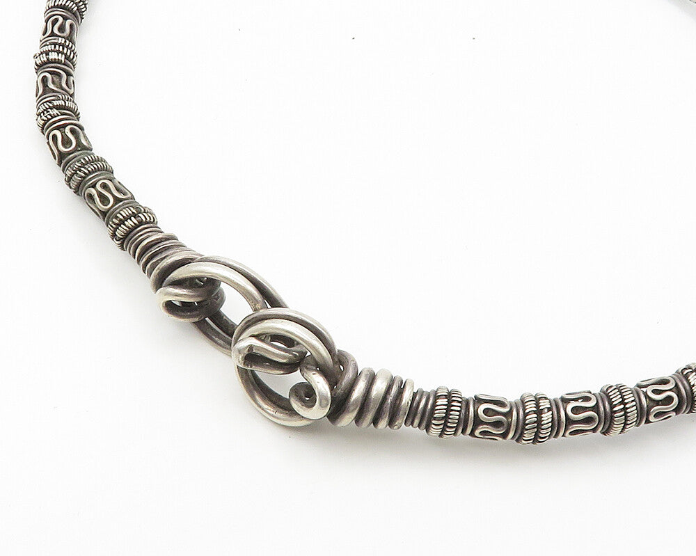 925 Sterling Silver  Vintage Heavy Swirl Twist Pattern Collar Necklace  NE2952
