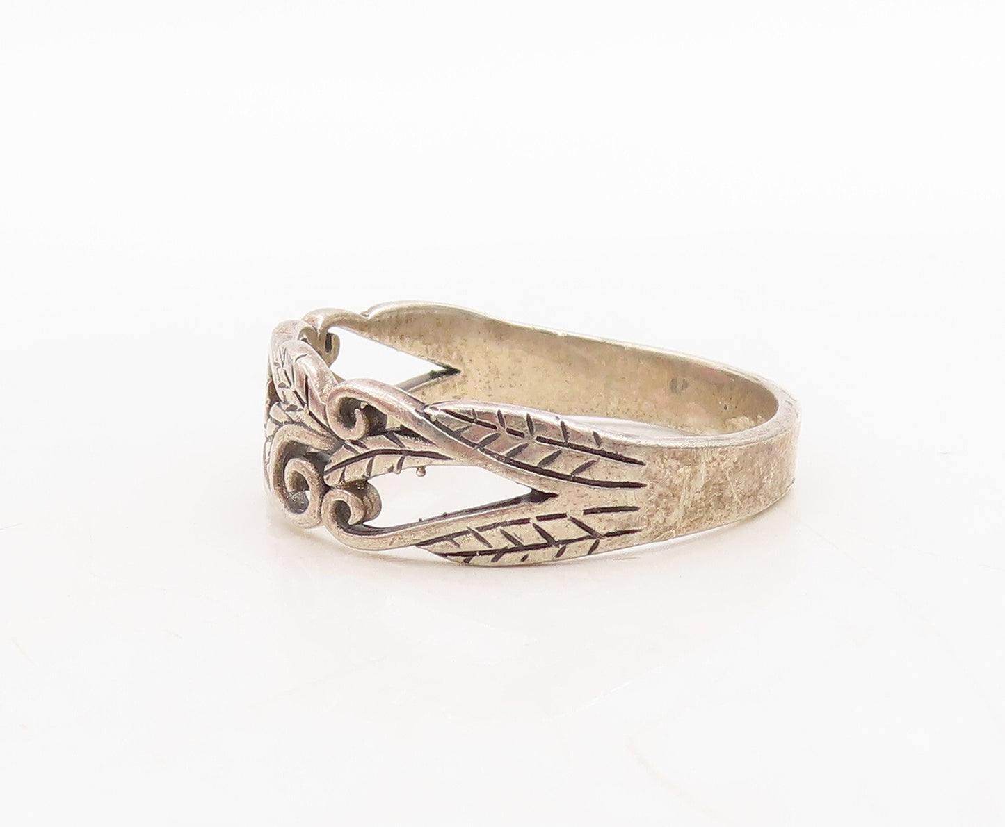 925 Sterling Silver Vintage Ring Swirly Floral Cutout Band  Sz 14.5  RG31699