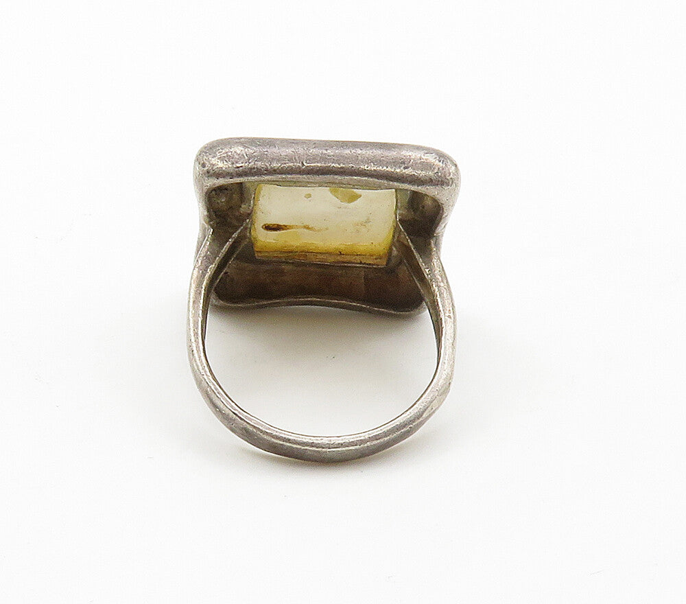 925 Sterling Silver  Vintage Mother Of Pearl Cocktail Ring Sz 6.5  RG16086