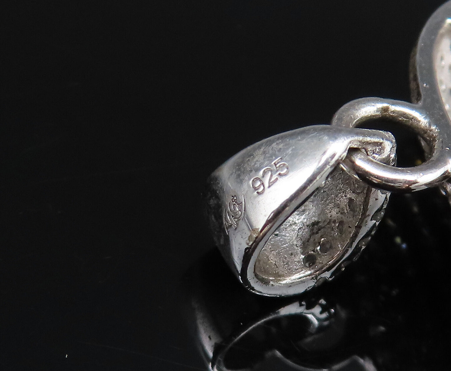 925 Sterling Silver  Vintage Sparkly Topaz Turban Carved Face Pendant  PT21465