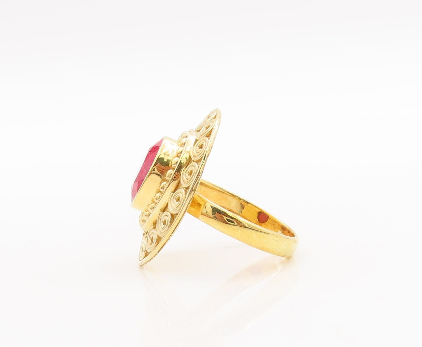 925 Sterling Silver Vintage Ring Gold Plated Spiral Carved Red Gem Sz 10 RG29202