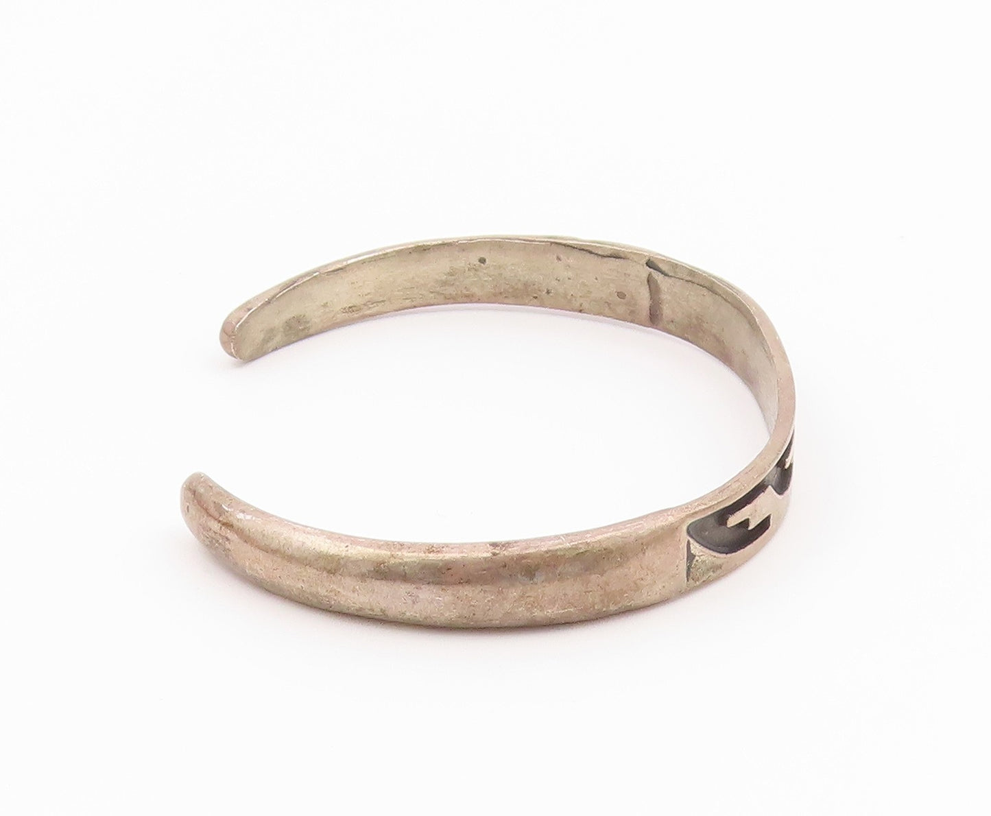 SOUTHWESTERN 925 Sterling Silver Vintage Oxidized Petite Cuff Bracelet BT8795