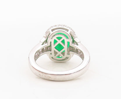 925 Sterling Silver Vintage Ring Oval Cut Green Halo White CZ  Sz 7 RG30514