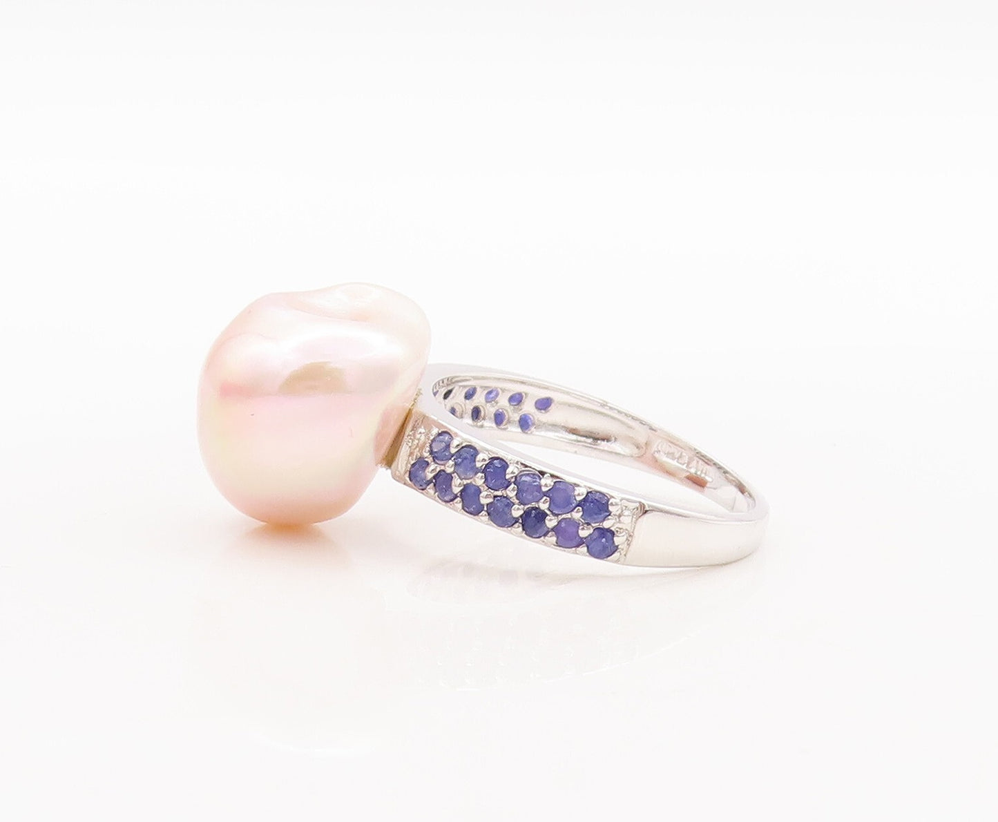 925 Sterling Silver Vintage Ring Amorphas Pearl Sapphire Inlay Band Sz 8 RG29567