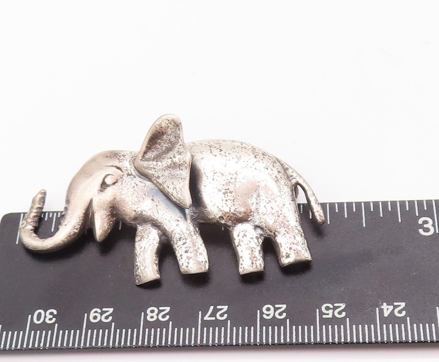 925 Sterling Silver Vintage Brooch Pin Carved Happy Walking Elephant  BP10992