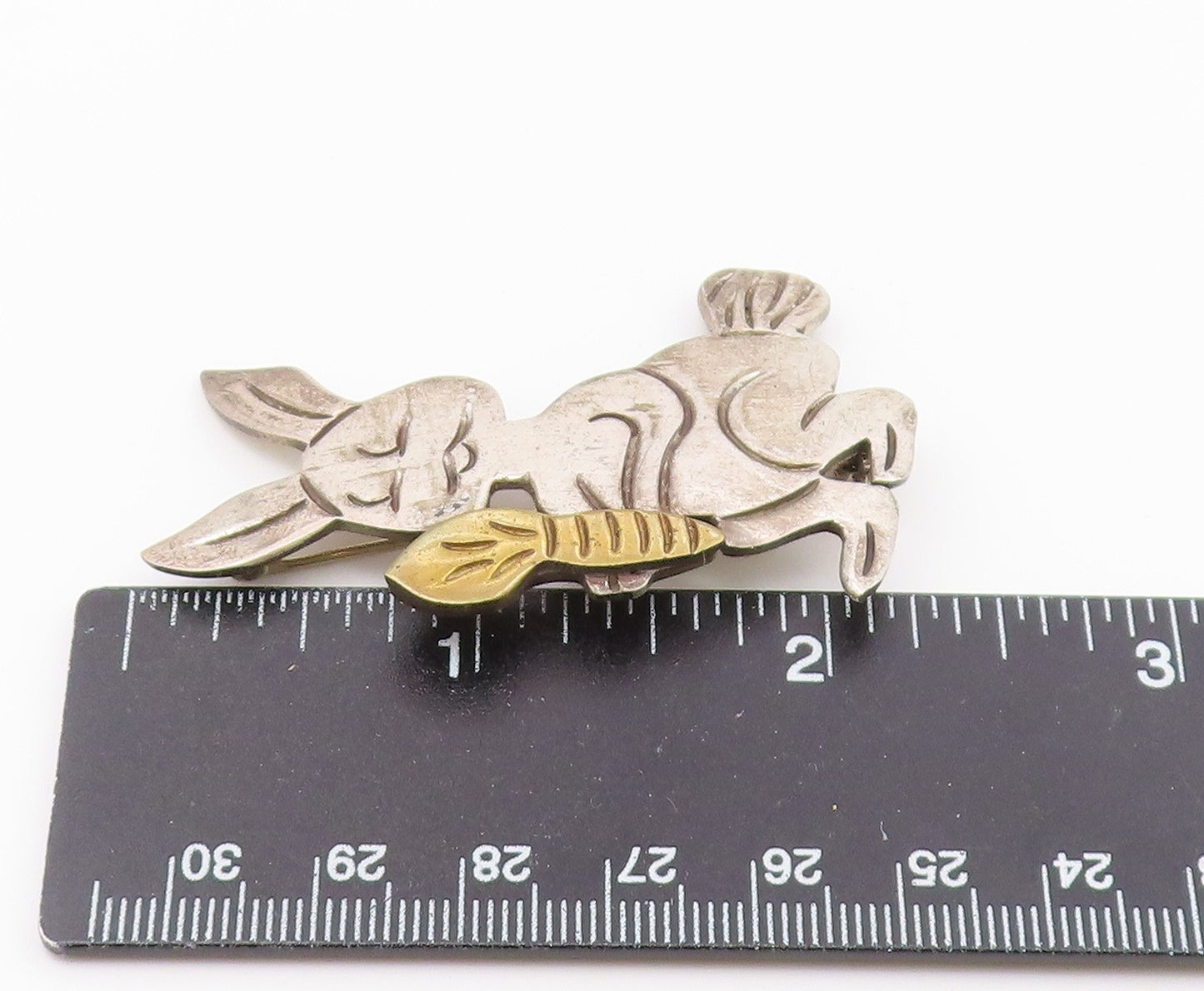 MEXICO 925 Sterling Silver  Vintage 2 Tone Rabbit & Carrot Brooch Pin  BP3977