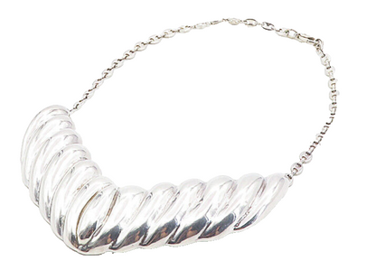 ISRAEL 925 Silver  Vintage Shiny Hollow Fluted V Shape Chain Necklace  NE1751