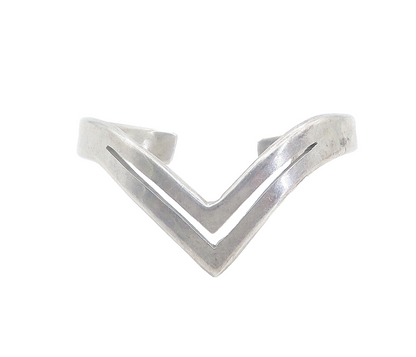 MEXICO 925 Sterling Silver Vintage Cutout Design Pointed Cuff Bracelet BT3394