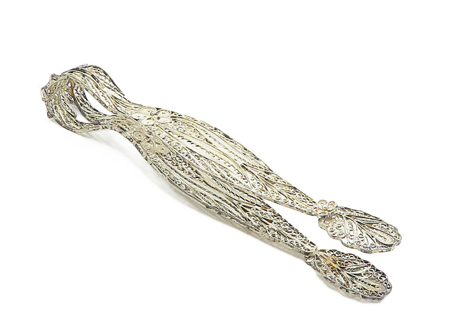 925 Sterling Silver  Vintage Antique Floral Swirl Filigree Tongs  TR1591