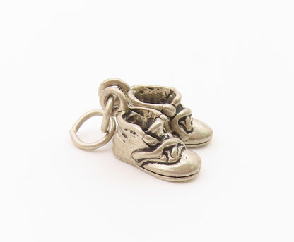 925 Sterling Silver  Vintage Pair Of Shoes Charm Pendant  PT21581