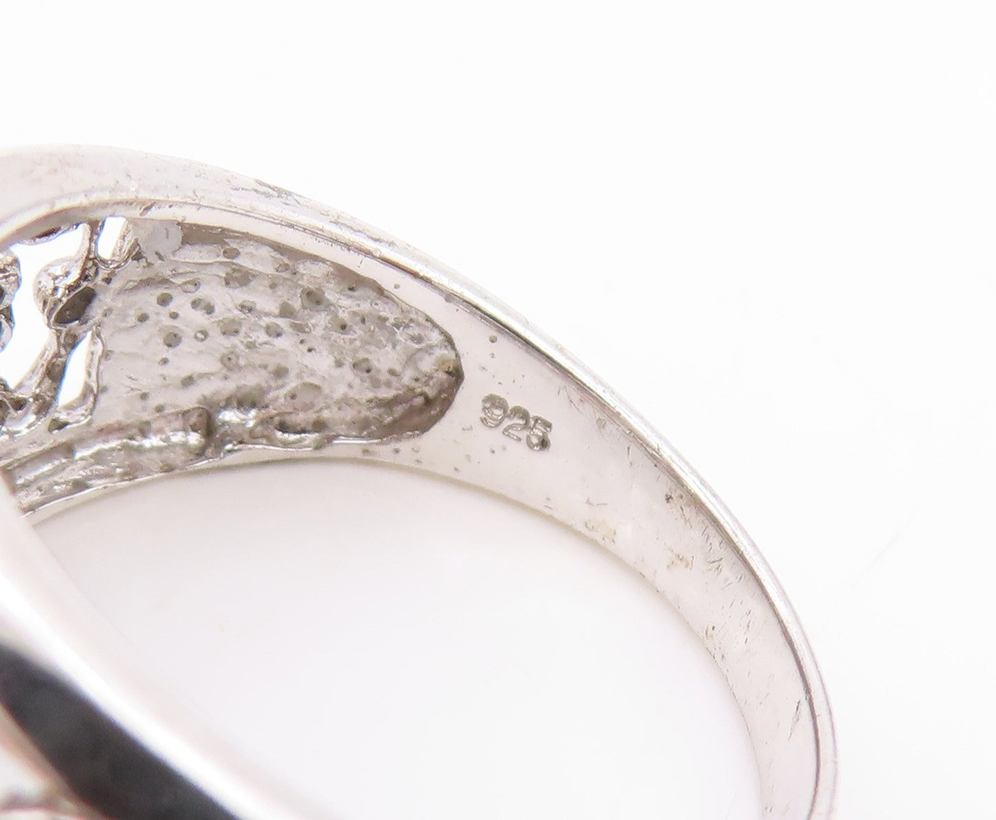 925 Sterling Silver Vintage Ring CZ Elegant Floral Scrollwork Band Sz 7 RG34607