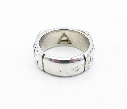 TAHARA & CO. 925 Silver  Vintage Topaz Sculpted Detail Band Ring Sz 8.5 RG5524