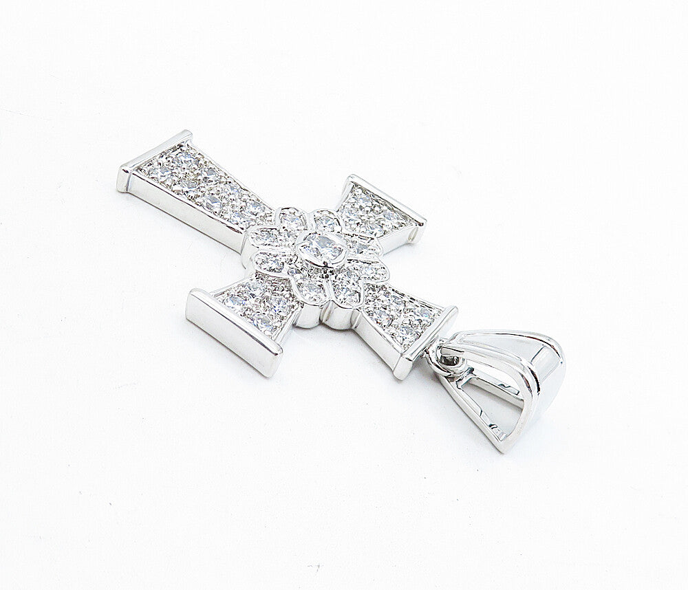 925 Sterling Silver  Sparkling Cubic Zirconia Religious Cross Pendant  PT3461
