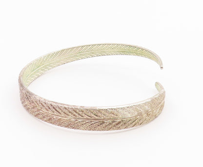 925 Sterling Silver  Vintage Single Feather Motif Bypass Cuff Bracelet  BT8764