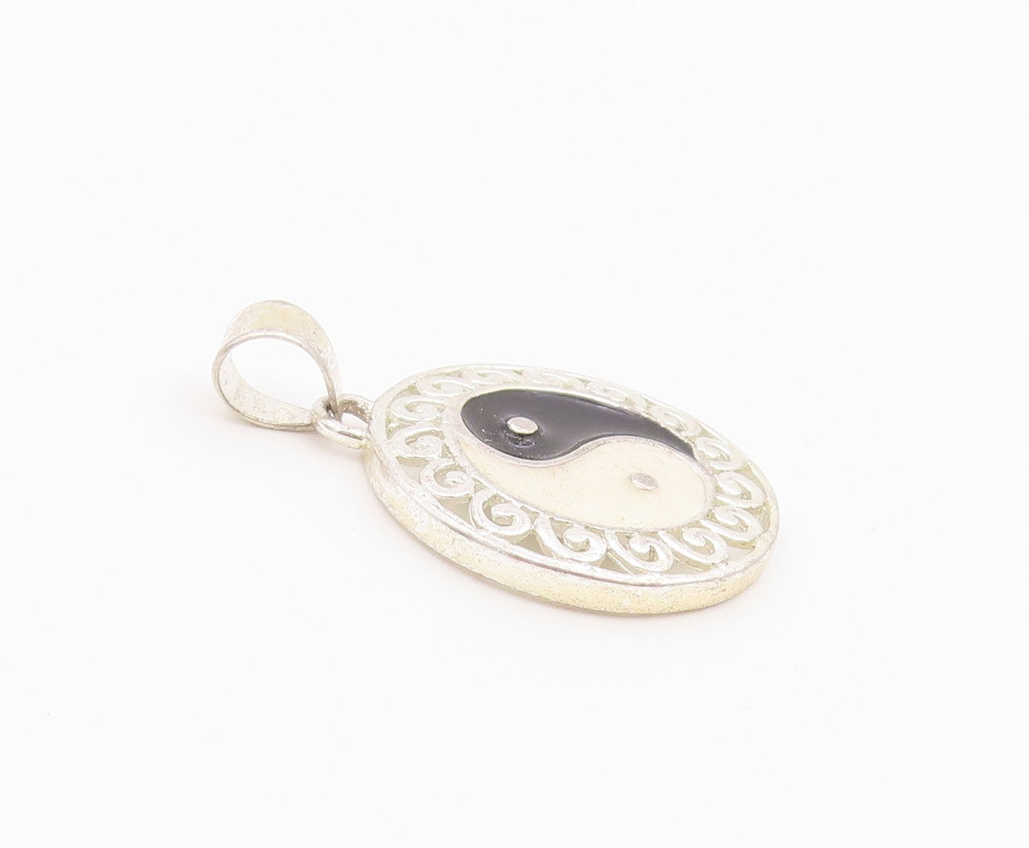 925 Sterling Silver Vintage Pendant Enameled Yin & Yang Symbol Charm  PT26379