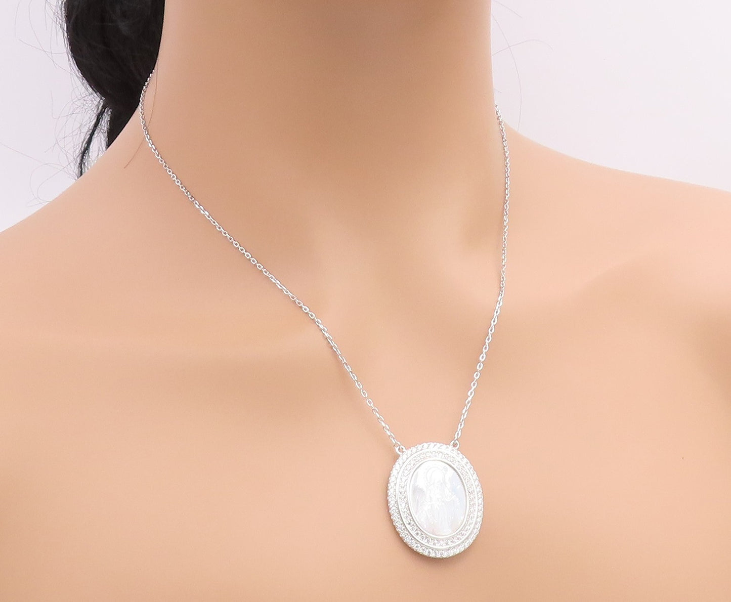 925 Sterling Silver Vintage Necklace Mother Of Pearl Halo CZ Virgin Mary  NE4902