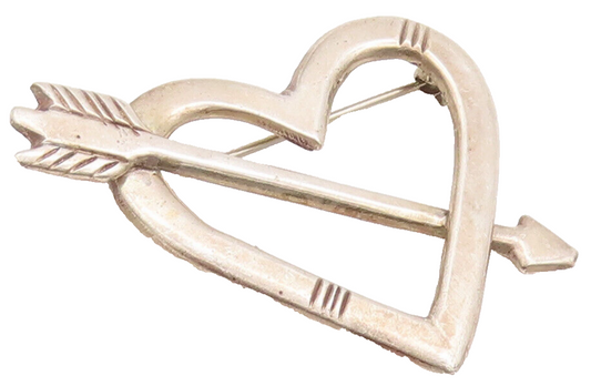 925 Sterling Silver Vintage Brooch Pin NAVAJO Carved Heart Pierced Arrow BP10667