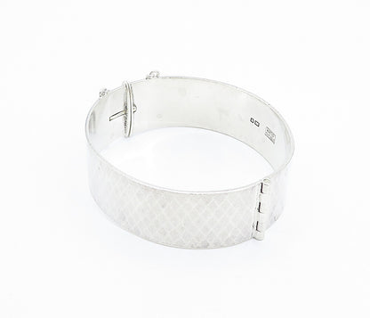 ENGLAND 925 Sterling Silver  Vintage Diamond Pattern Bangle Bracelet  BT3339