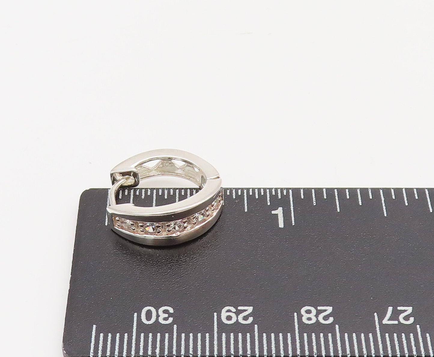 925 Sterling Silver  Vintage Minimalist White CZ Small Hoop Earrings  EG12576