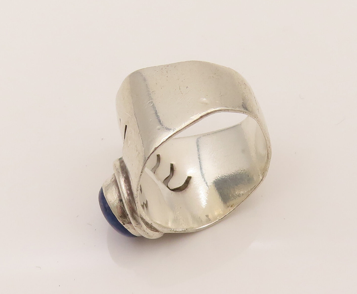 925 Silver  Vintage Sodalite Eye & Eyelashes Cutout Ring Sz 6.5  RG26377